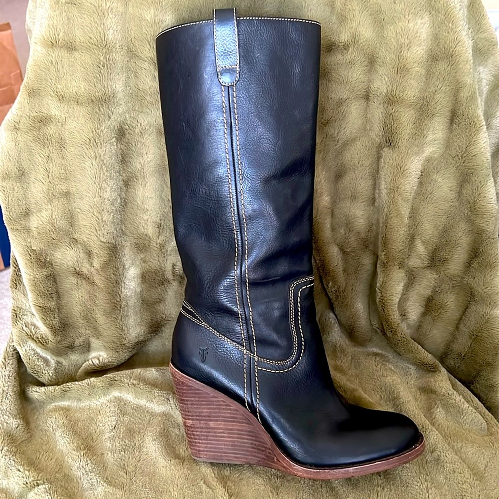 FRYE Caroline Campus Black Leather Boots Size 9M